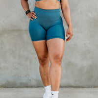 Contour Seamless Shorts