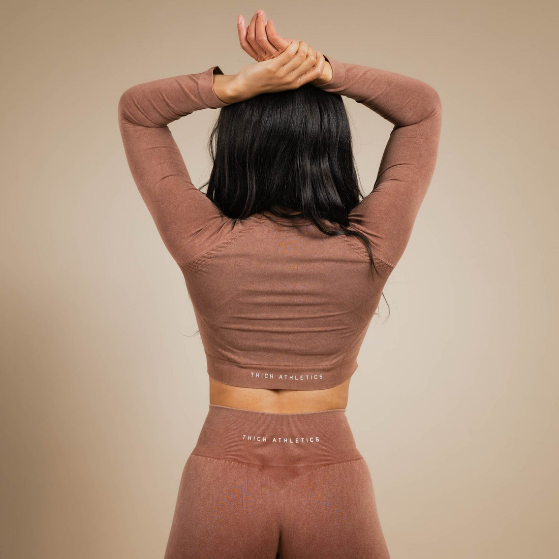 The Essentials: Seamless Long Sleeve