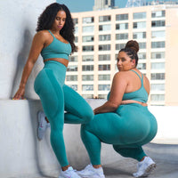 Seamless Y-Back Sports Bra Turquoise Teal