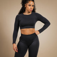 The Essentials: Seamless Long Sleeve