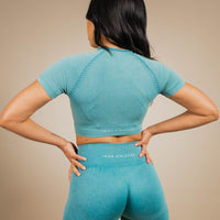 The Essentials: Seamless Short Sleeve