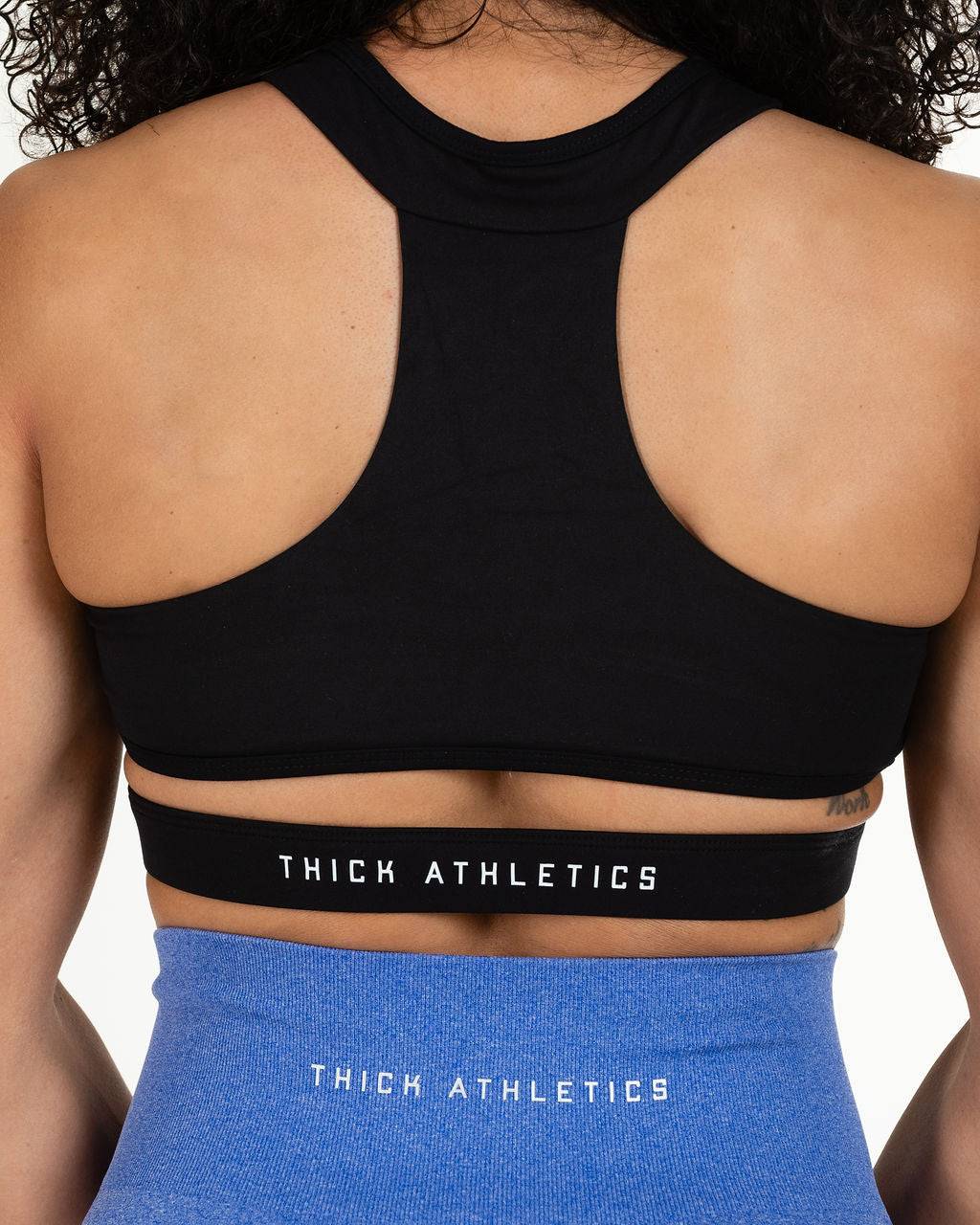 Front Cross Over Black Sports Bra – Medium Support
