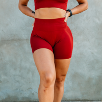 Pinot Red Contour Seamless Shorts
