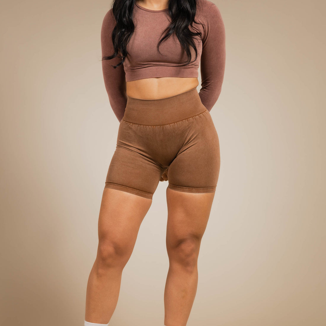 The Essentials: Chocolate Seamless Shorts
