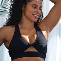 LUX Ribbed, Black Signature Twist Sports Bra